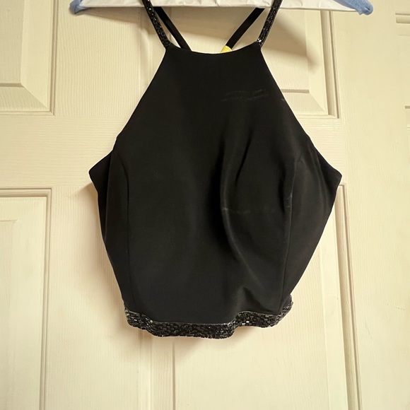 Black two-piece prom dress. Only worn once. No flaws, Dry Cleaned, Size 10 - Picture 10 of 14